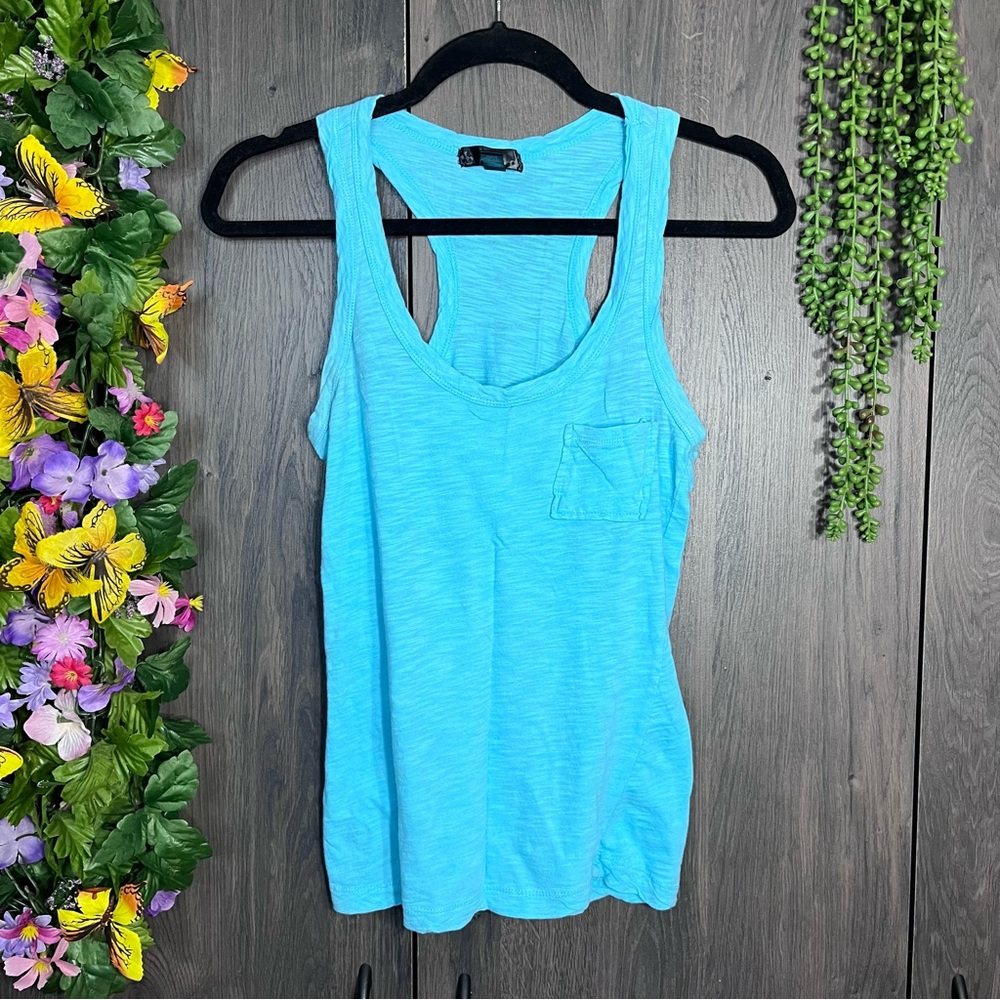 .^🌸5/$25🌸Mandee Sleeveless Scoop Neck Vibrant Blue Pocket Tank Top Size Small